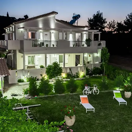 Tesys And Apartments, By Zantewize