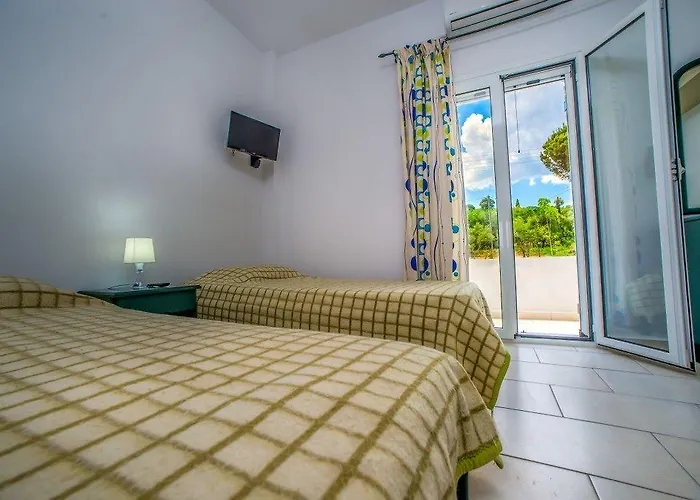 Tesys And Apartments, By Zantewize Apartmán *