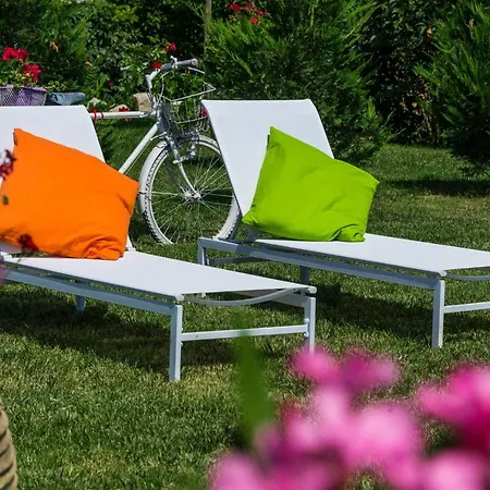 Tesys And Apartments, By Zantewize Apartman *