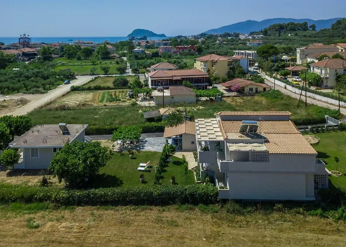 Tesys And Apartments, By Zantewize